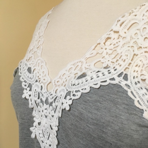 Cold Shoulder Crochet Lace Trim Top - Picture 4 of 4